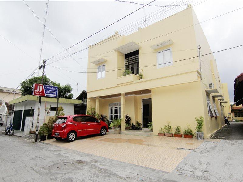 Отель Jj House Gejayan Kejayan Экстерьер фото