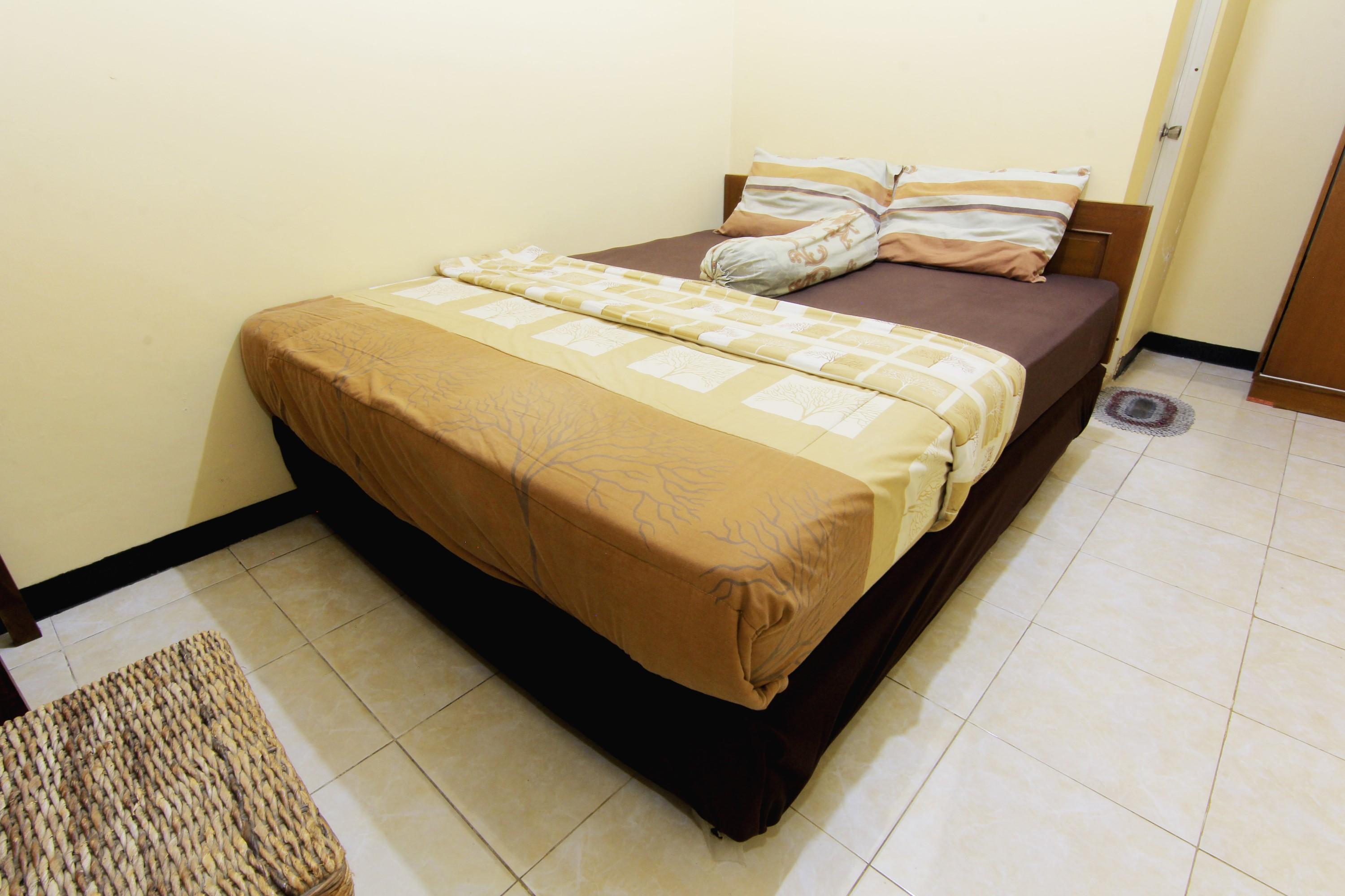 Отель Jj House Gejayan Kejayan Экстерьер фото